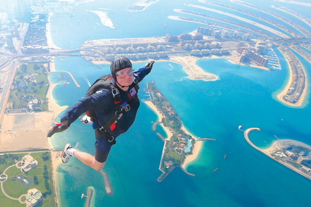 ndre Jack Garnoran, the first jump parachute Oct. 22, 2013