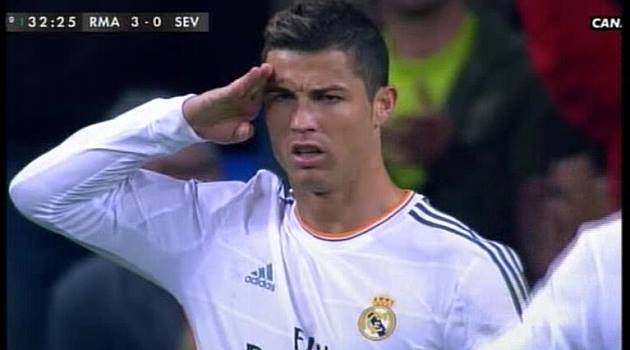 Pictures Ronaldo responded to Blatter Salute