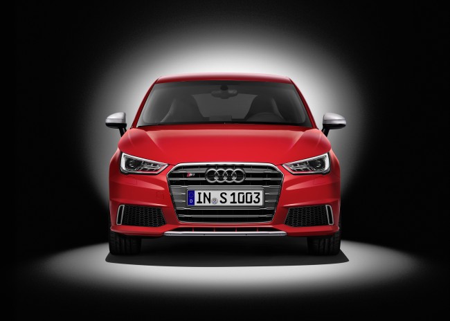     1 ,     1 ,  1   2015 Audi S1